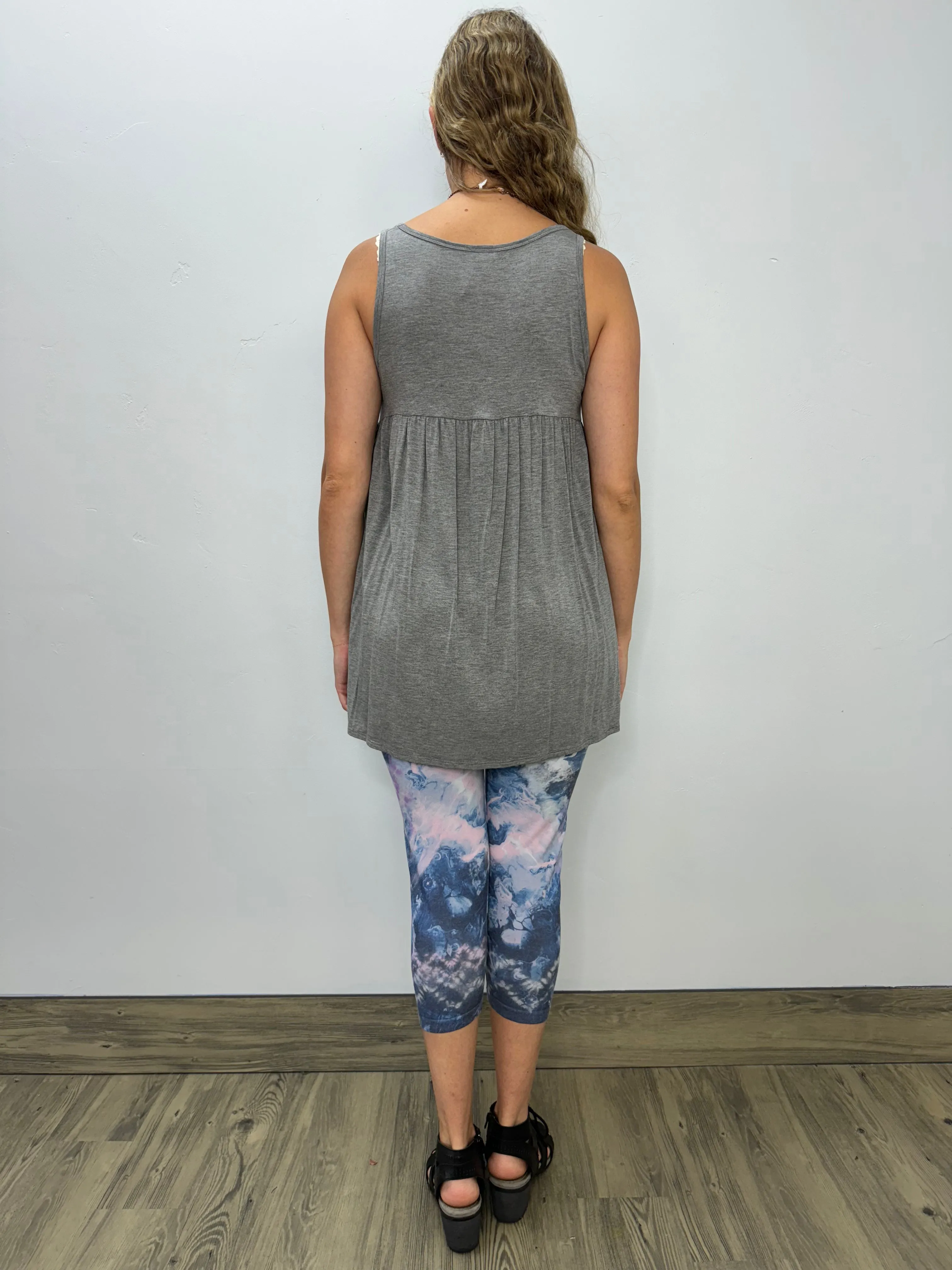2AM Petite Sleeveless Solid Tunic Tank V Grey