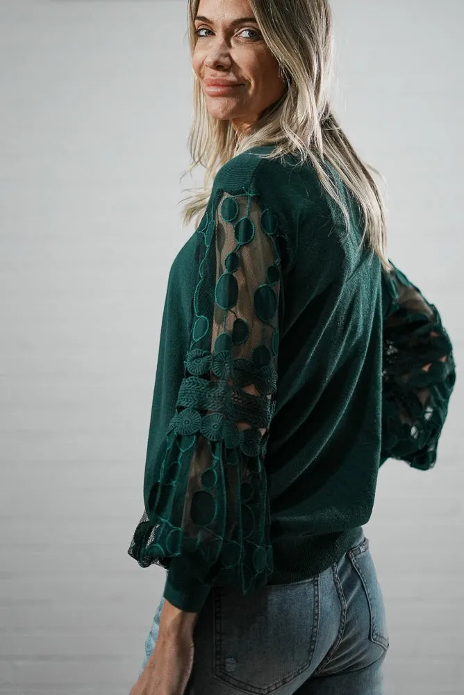 Crew neck jumper with mesh and print puffer sleeves | MESH LACE KNIT