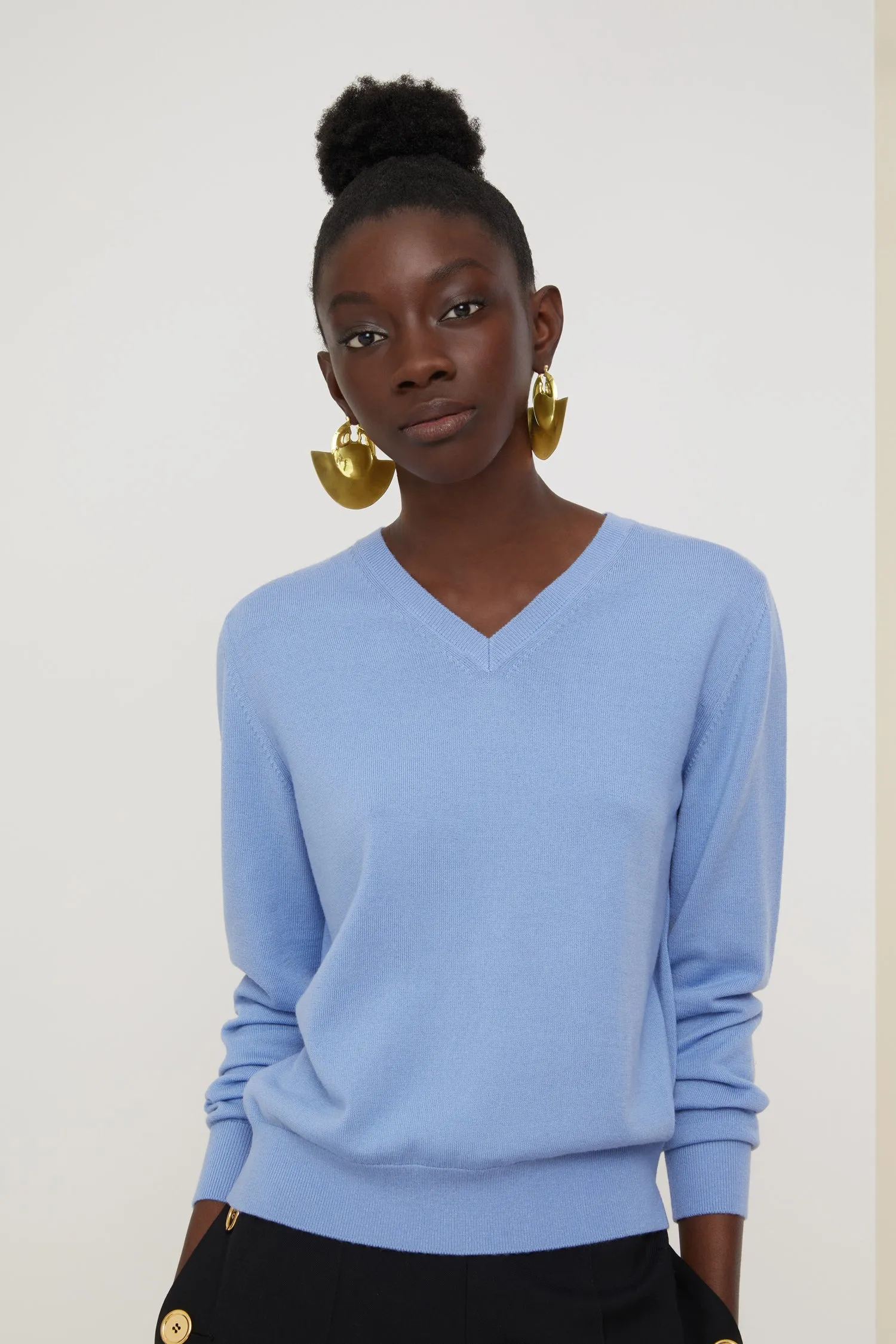 Crochet collar fine wool jumper