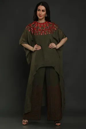 Green Embroidered Tunic & Pants Set