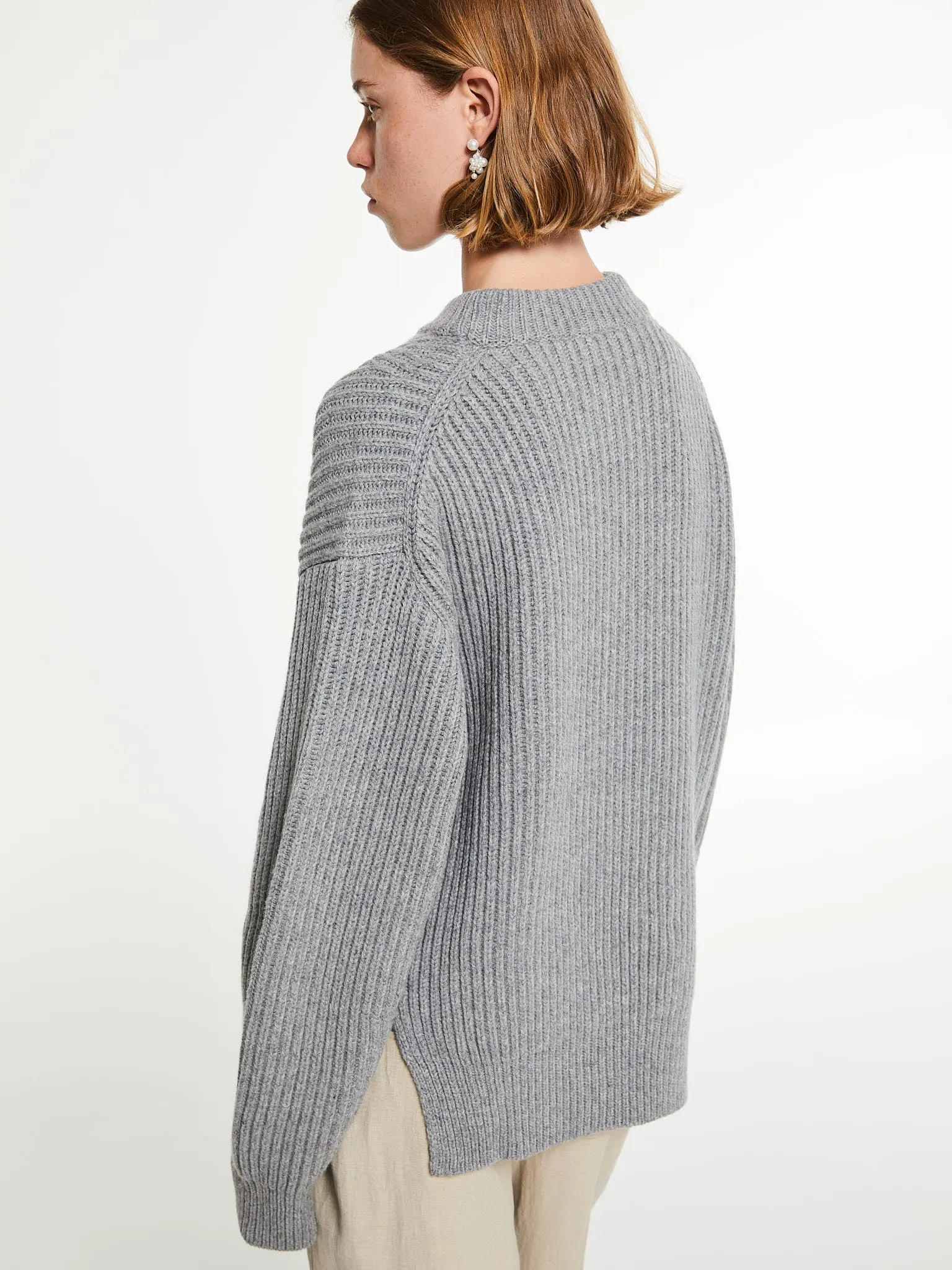 Jumper in Volcanic Glass